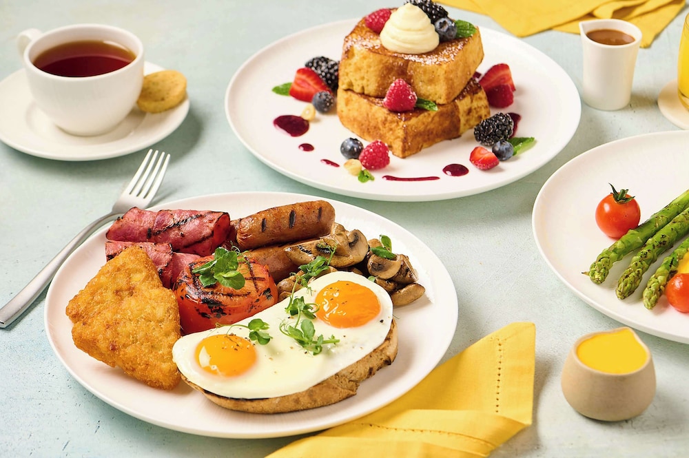 Hilton Dubai Al Habtoor City — снимок 11