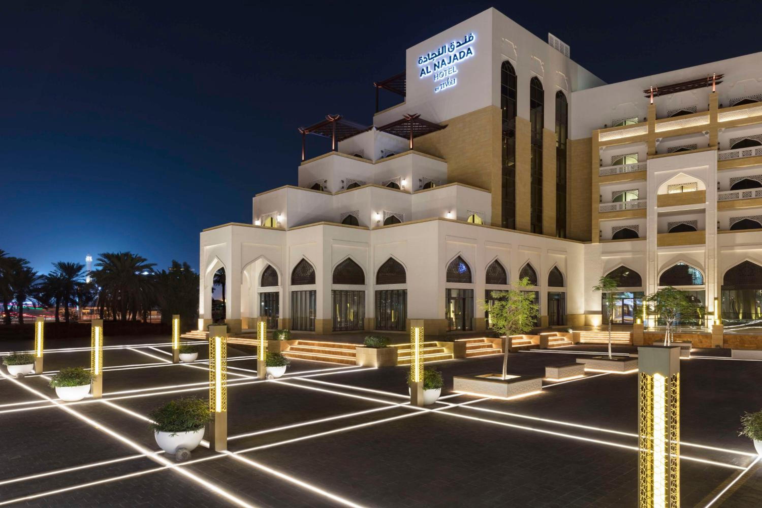 Al Najada Doha Hotel by Tivoli — вид курорта