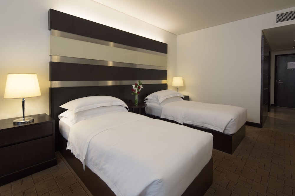 Dubai International Hotel, Dubai Airport — снимок 24