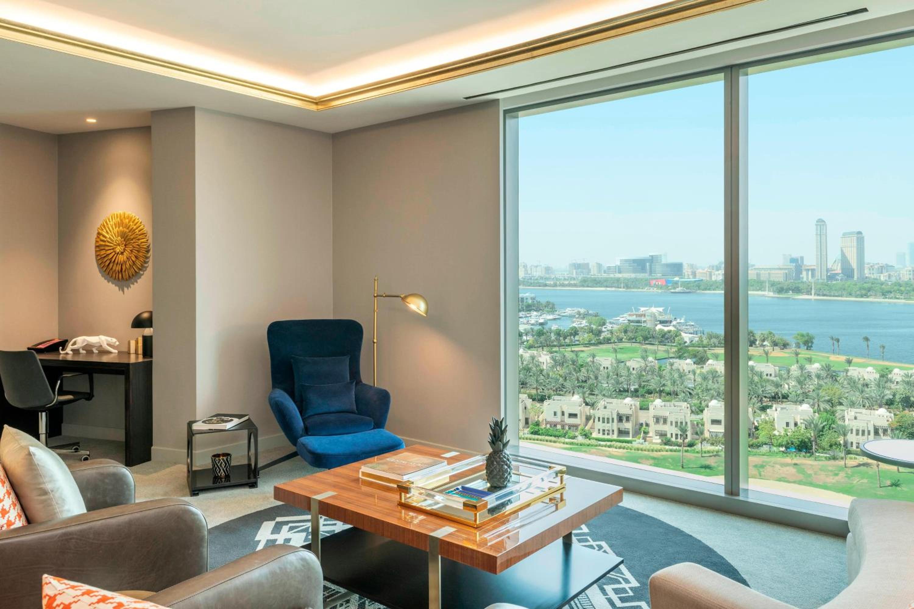 Aloft Dubai Creek, a Marriott Hotel — снимок 11
