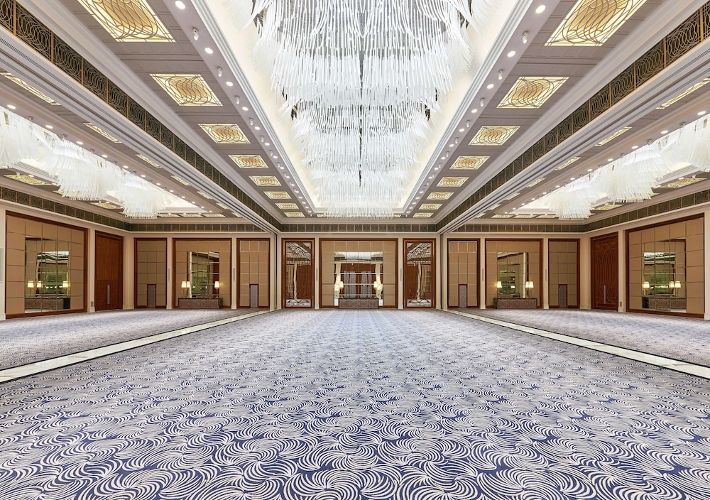 Hilton Dubai Al Habtoor City — снимок 21