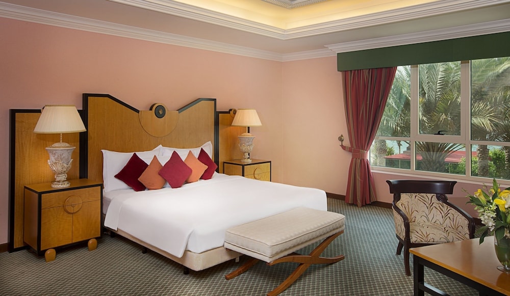 Al Raha Beach Hotel — снимок 5
