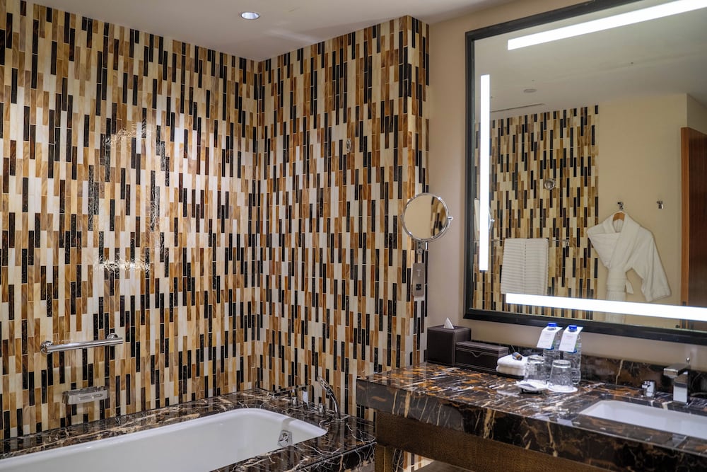 The Westin Abu Dhabi Golf Resort & Spa — снимок 13