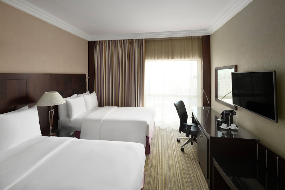 Crowne Plaza Jeddah, an IHG Hotel — снимок 2