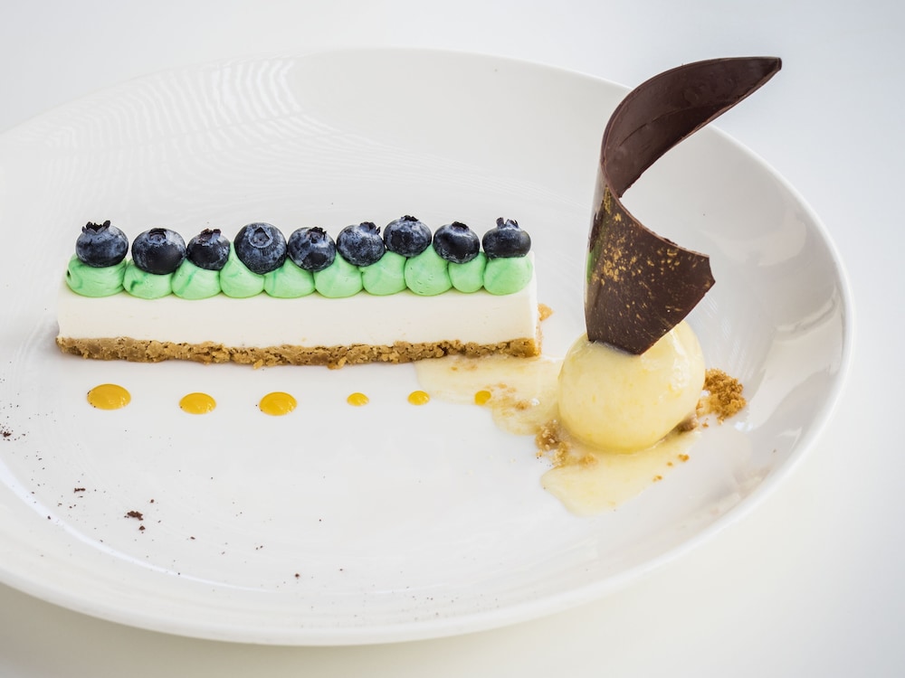 Eden Bleu Hotel — снимок 10