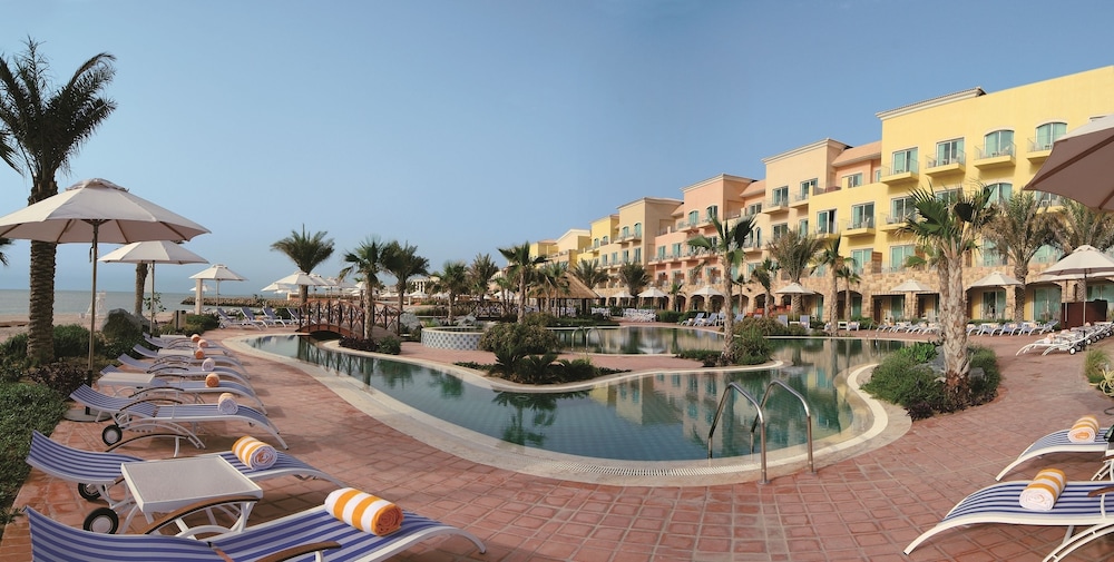 Mövenpick Hotel & Resort Al Bida'a Kuwait — снимок 20