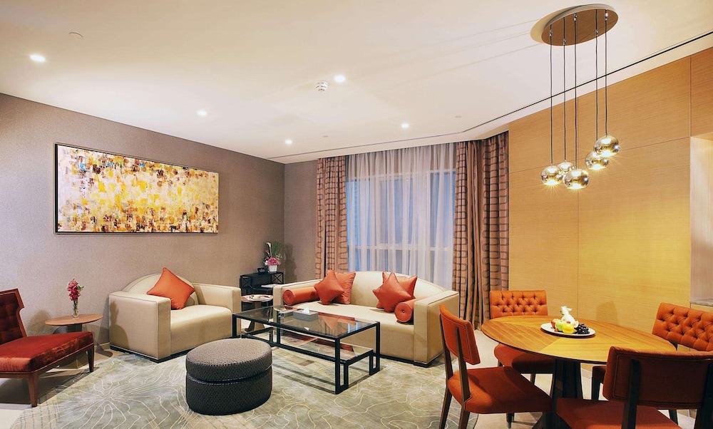 Grand Cosmopolitan Hotel — снимок 21