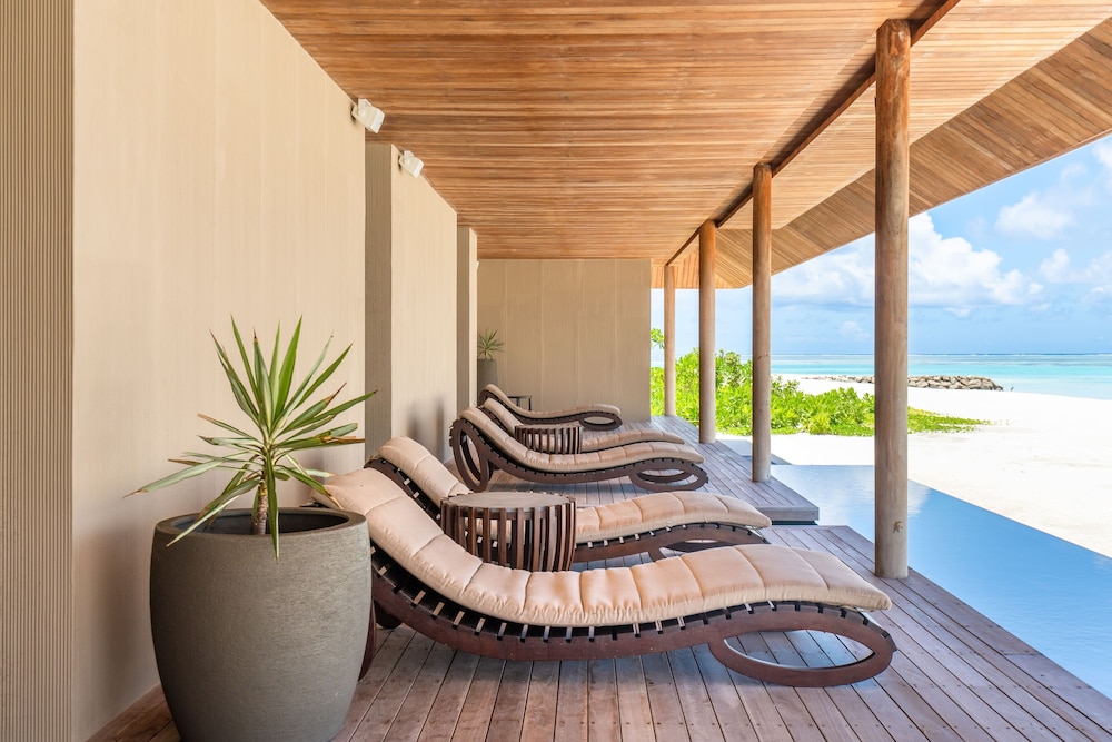 Madifushi Private Island — снимок 27