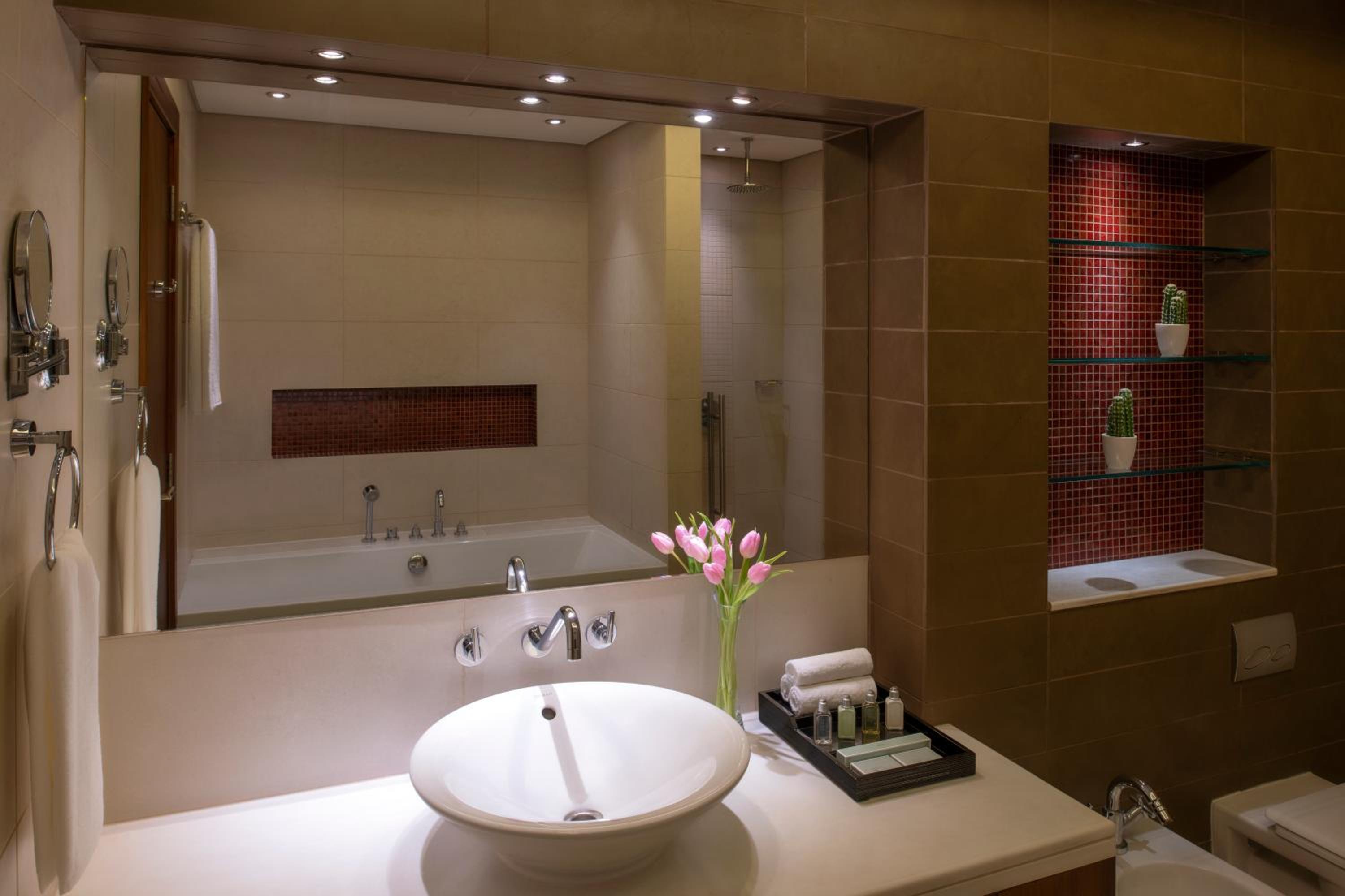 Fraser Suites Doha — снимок 2