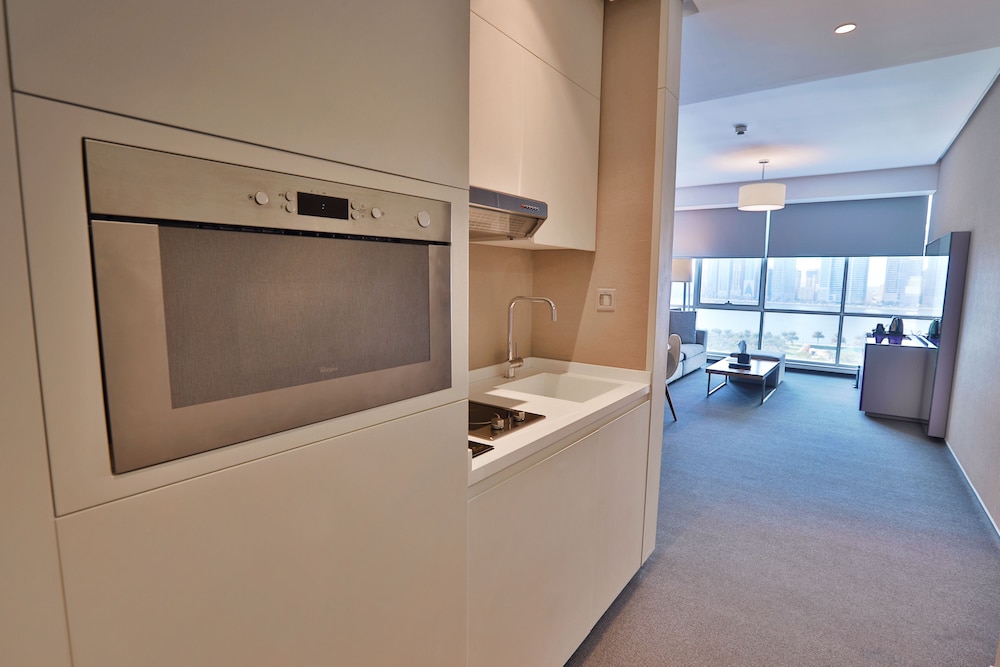 The Act Hotel Sharjah — снимок 2