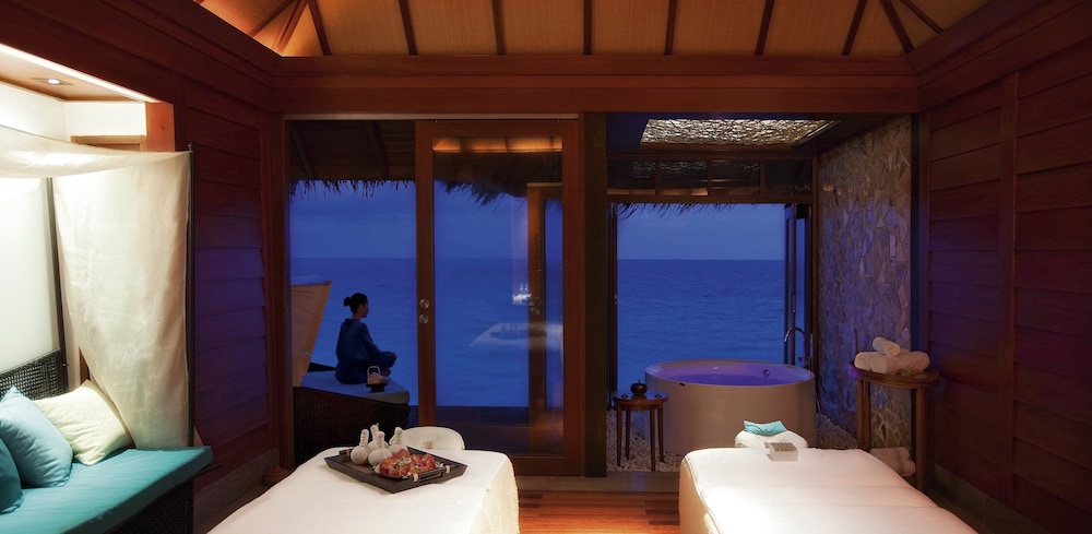 Constance Halaveli Resort — снимок 26