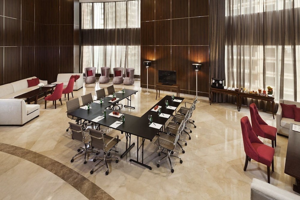 Crowne Plaza Doha West Bay, an IHG Hotel — снимок 15
