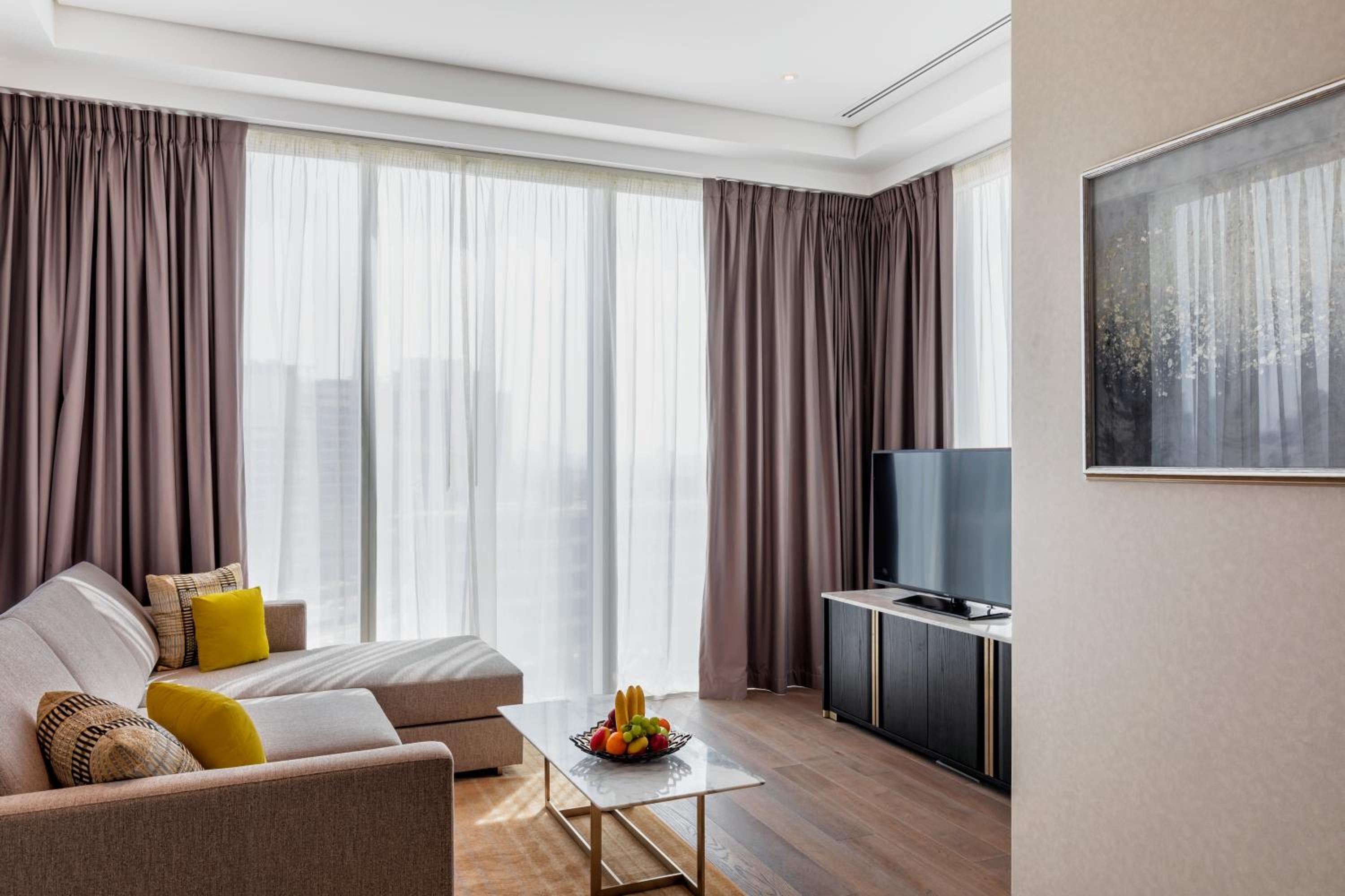 Taj Jumeirah Lakes Towers — снимок 6