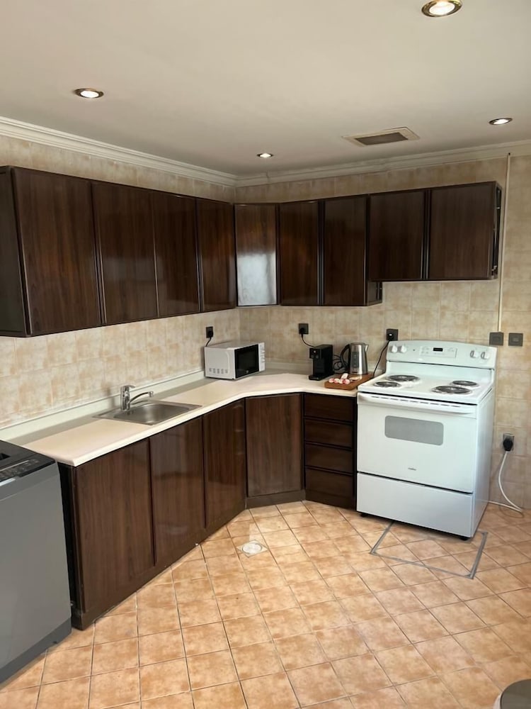 Al Gosaibi Hotel — снимок 5