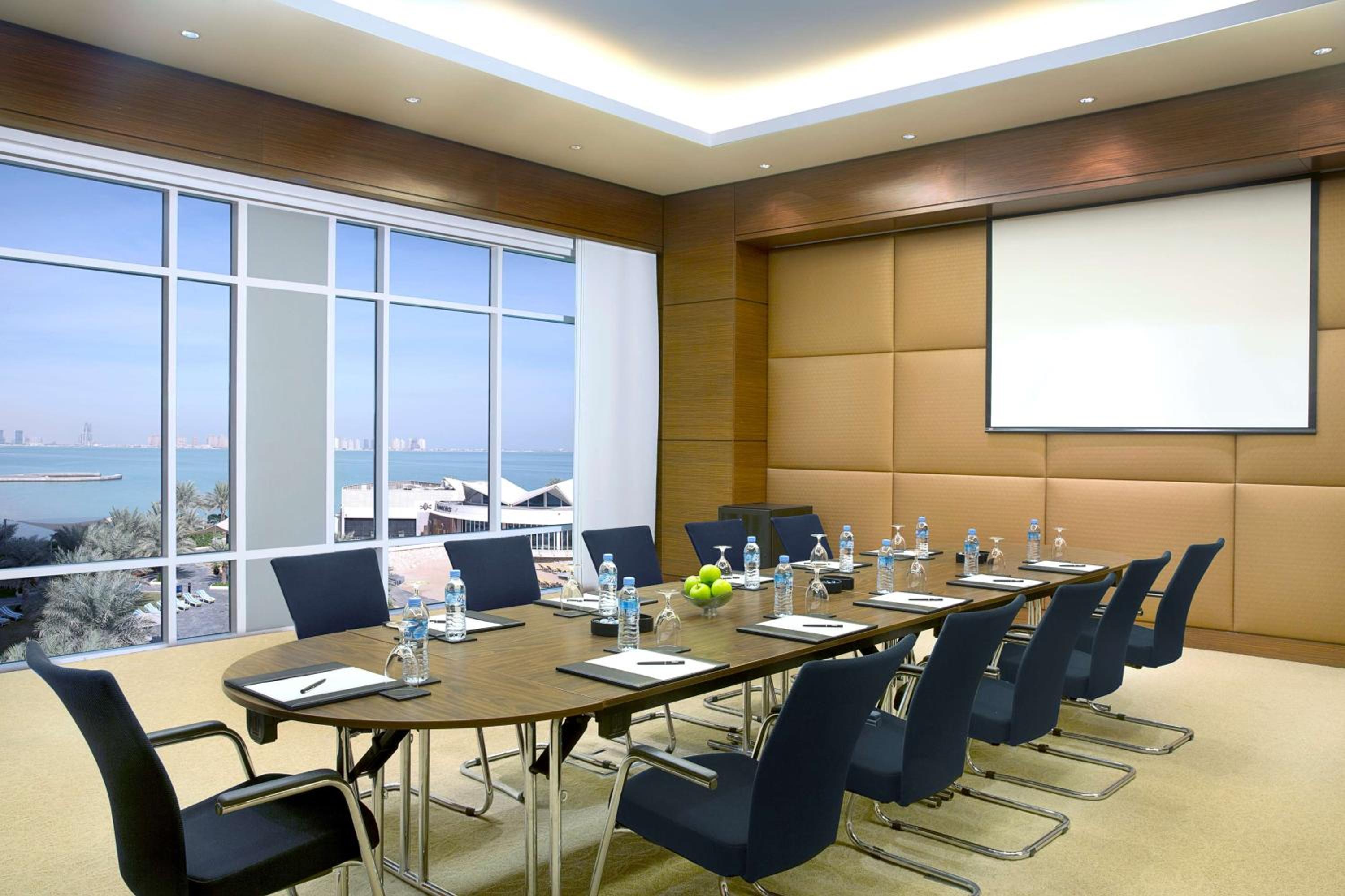 Hilton Doha — снимок 28