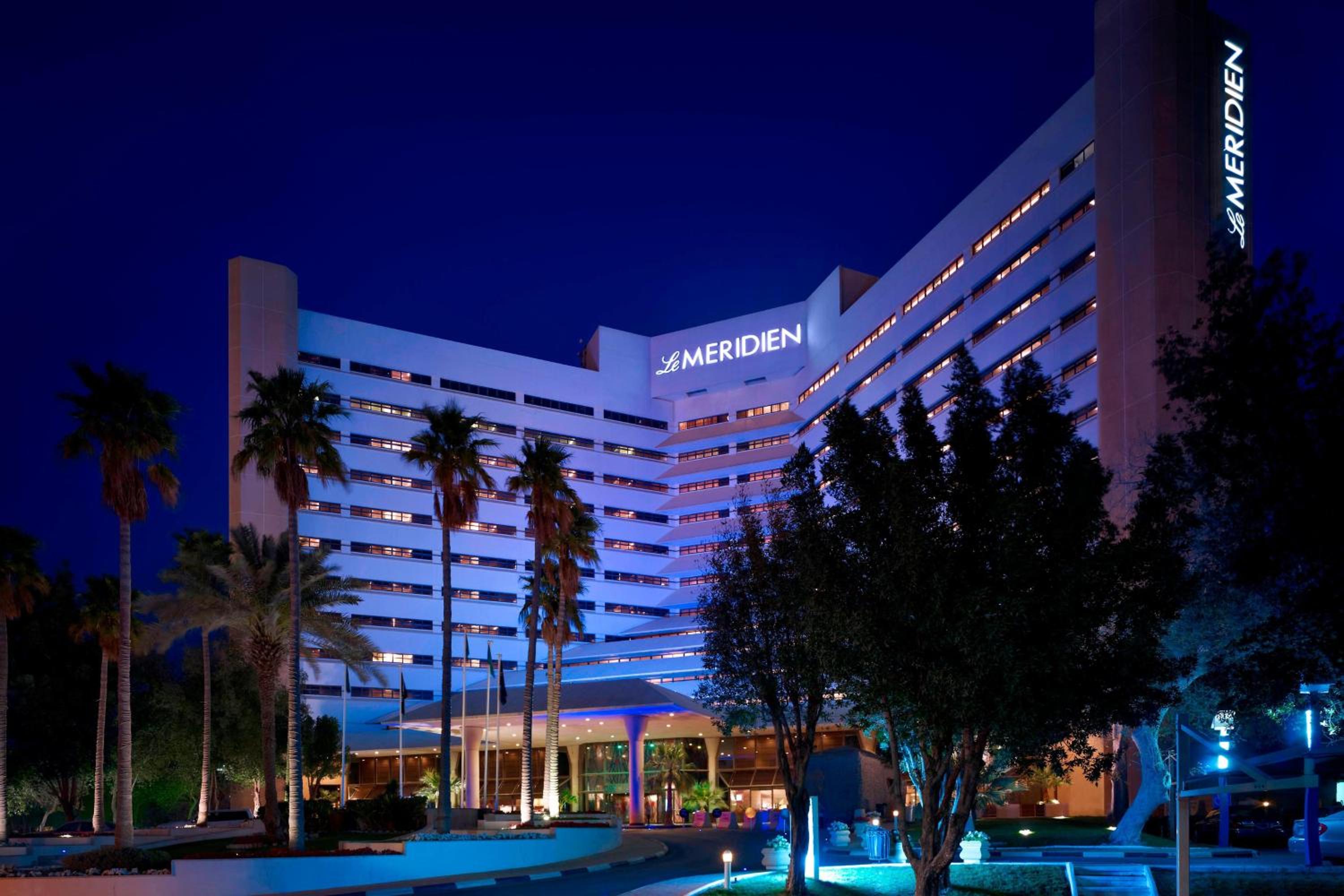 Le Meridien Al Khobar — вид курорта