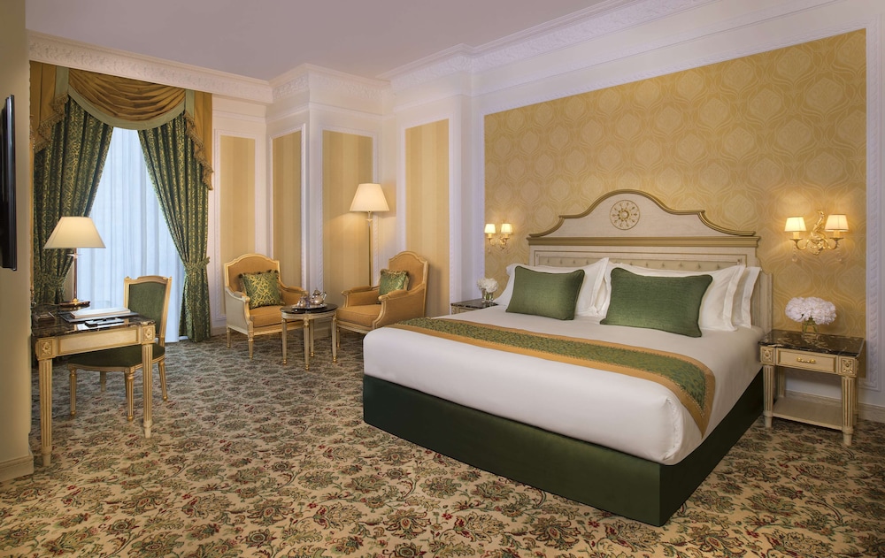 Royal Rose Hotel — снимок 16