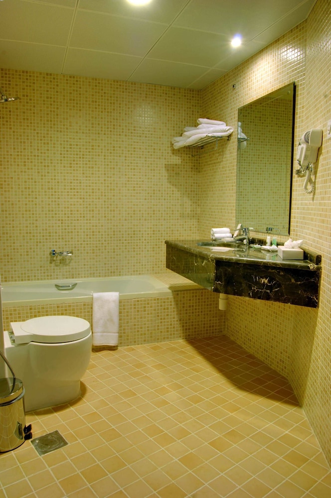 Aryana Hotel — снимок 9