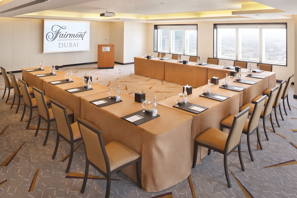 Fairmont Dubai — снимок 13