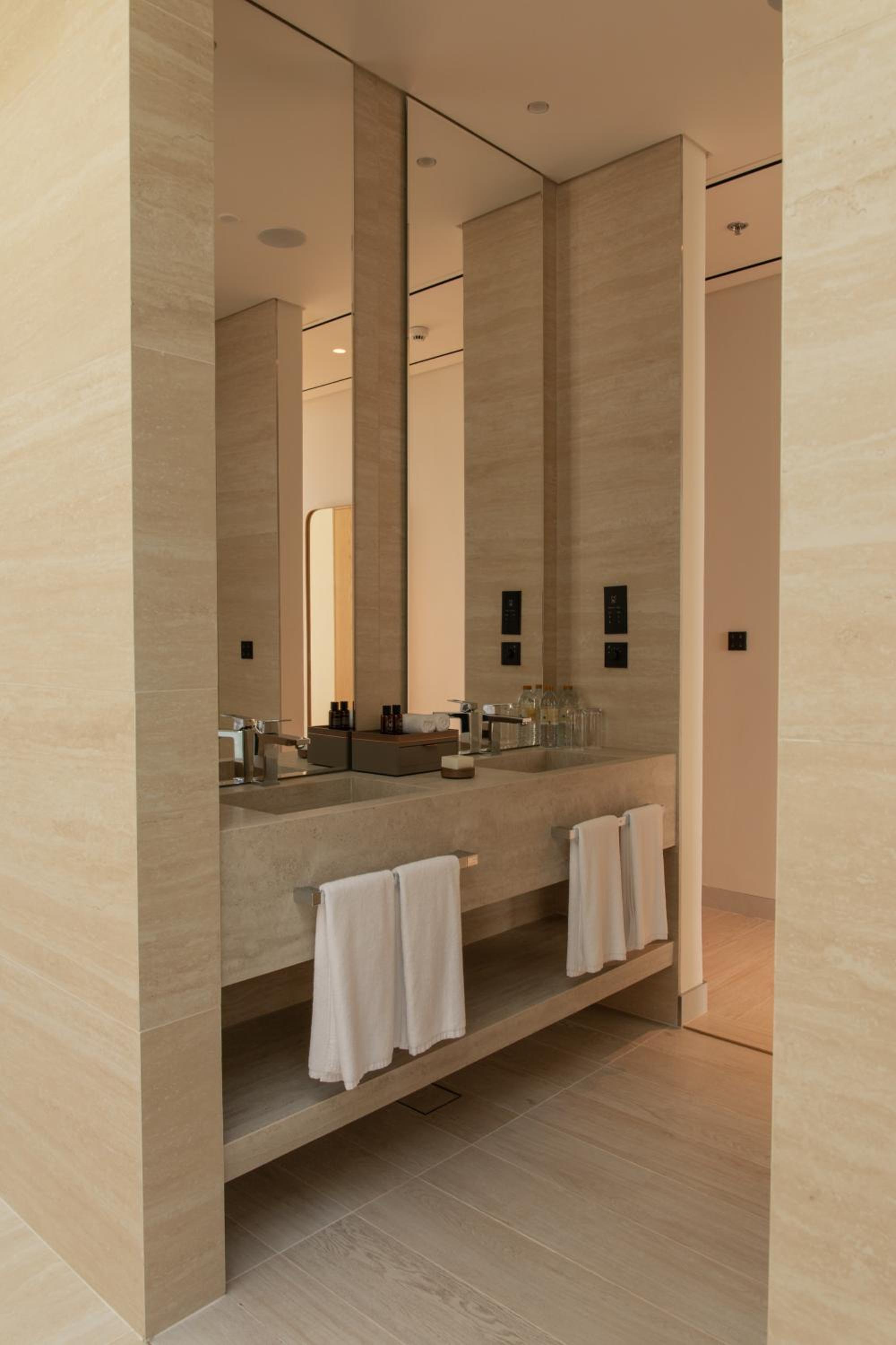 Ajman Hotel — снимок 22