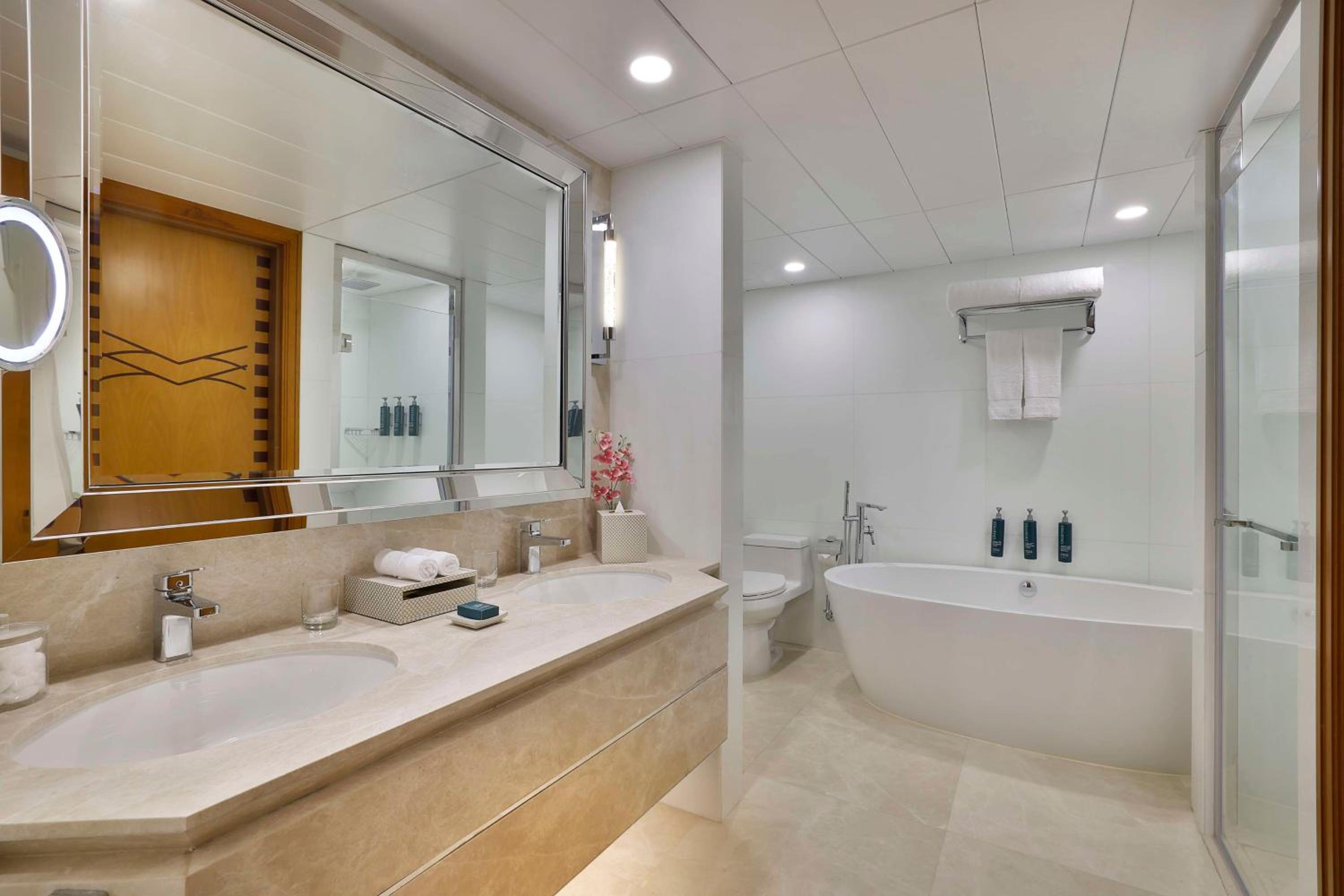 Hilton Dubai Jumeirah — снимок 30