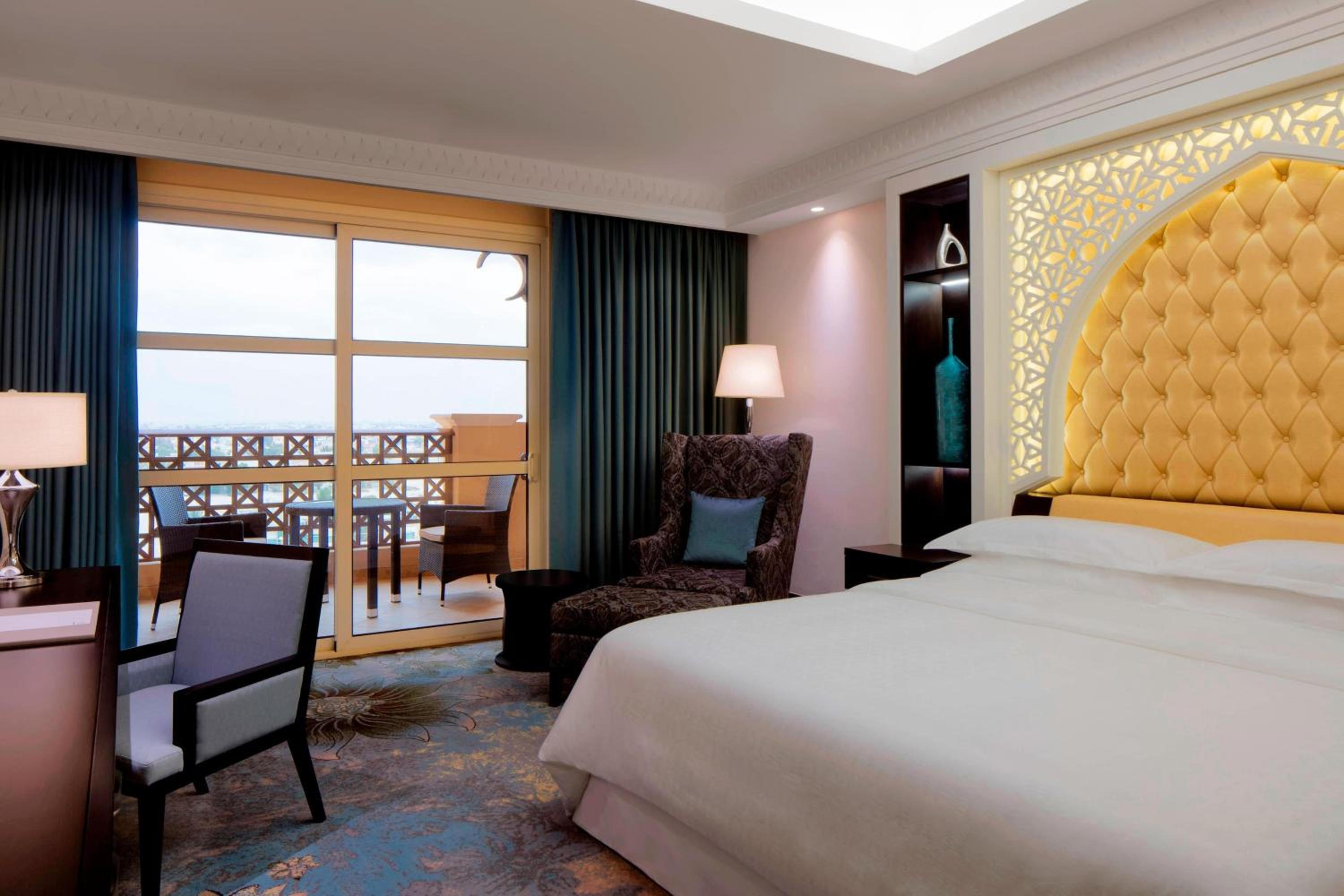 Sheraton Sharjah Beach Resort & Spa — снимок 30