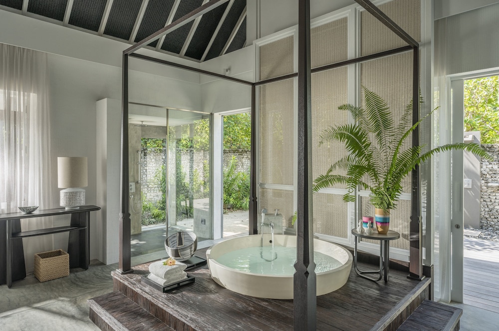 Four Seasons Resort Maldives at Landaa Giraavaru — снимок 7