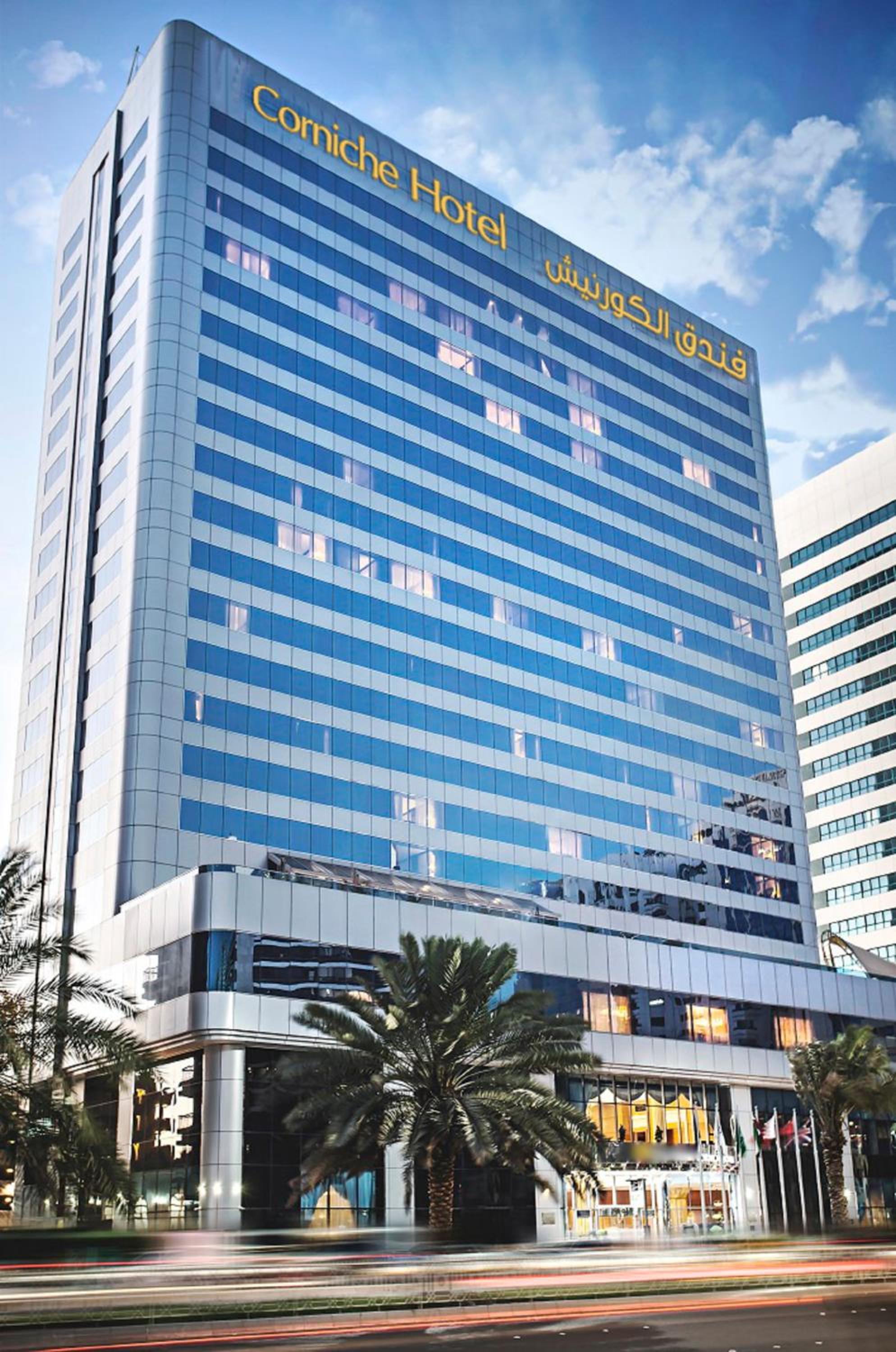 Corniche Hotel Abu Dhabi — вид курорта