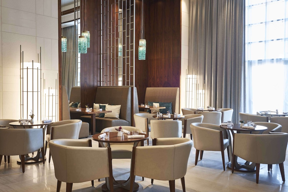 Hilton Dubai Al Habtoor City — снимок 9