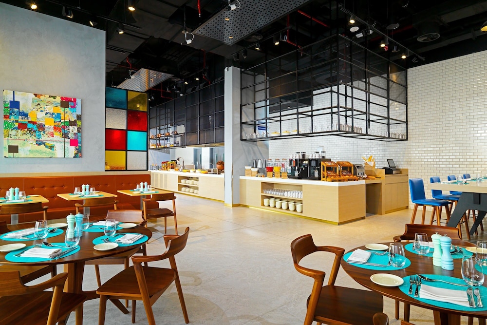 Aloft Palm Jumeirah, a Marriott Hotel — снимок 14