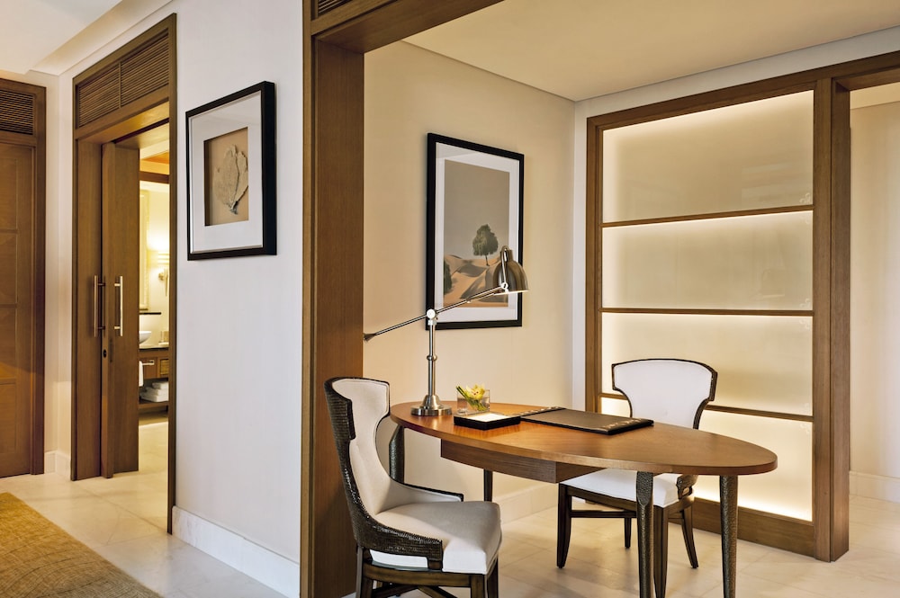 The St. Regis Saadiyat Island Resort, Abu Dhabi — снимок 27