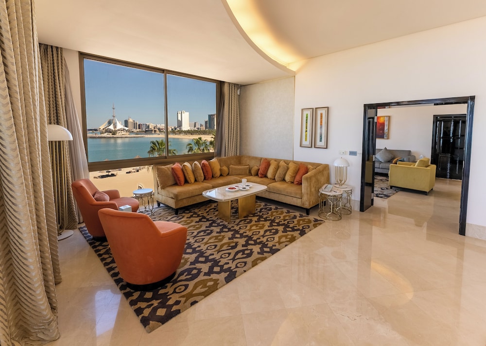 Marina Hotel Kuwait — снимок 2