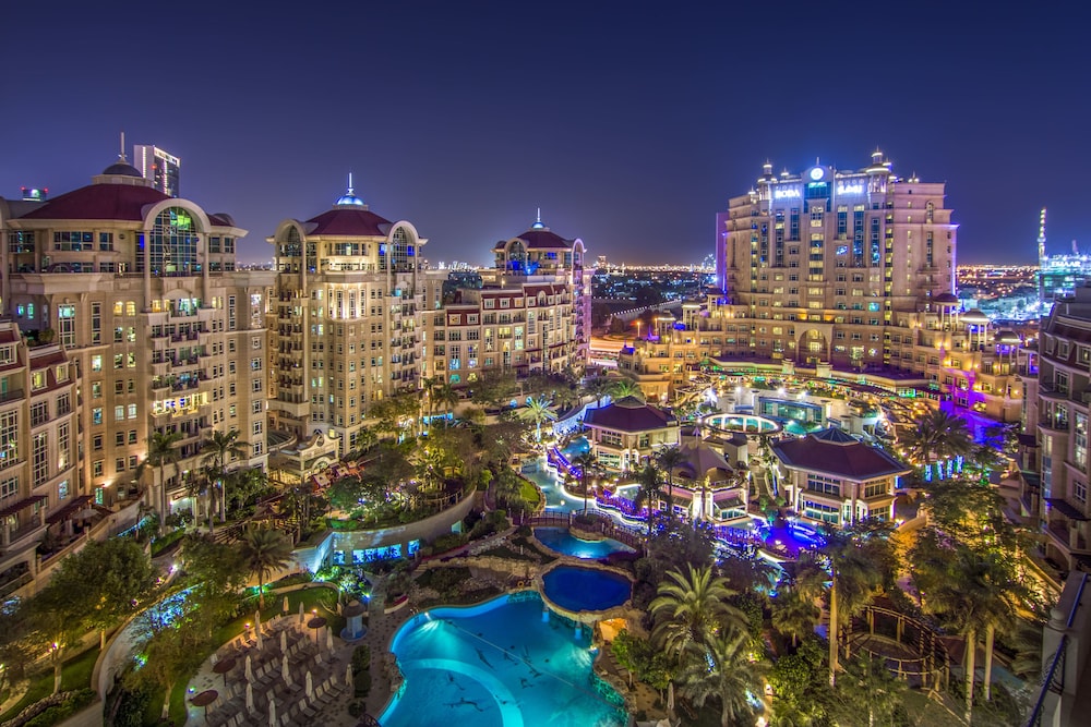 Swissôtel Al Murooj Dubai — снимок 13