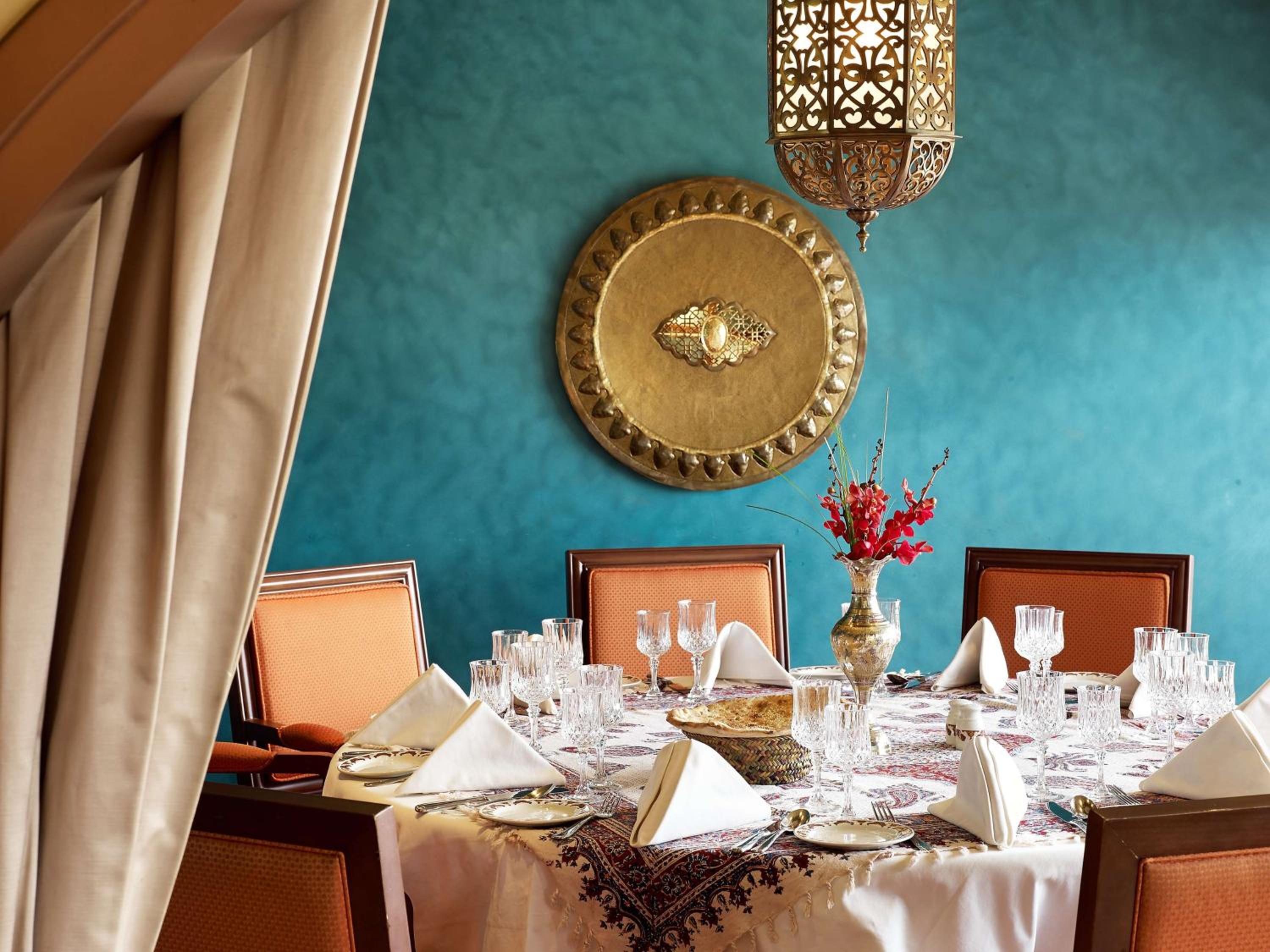 Radisson Blu Hotel, Dubai Deira Creek — снимок 12