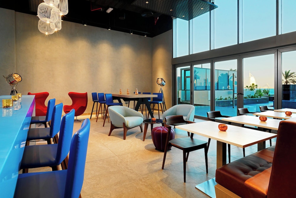 Aloft Palm Jumeirah, a Marriott Hotel — снимок 7