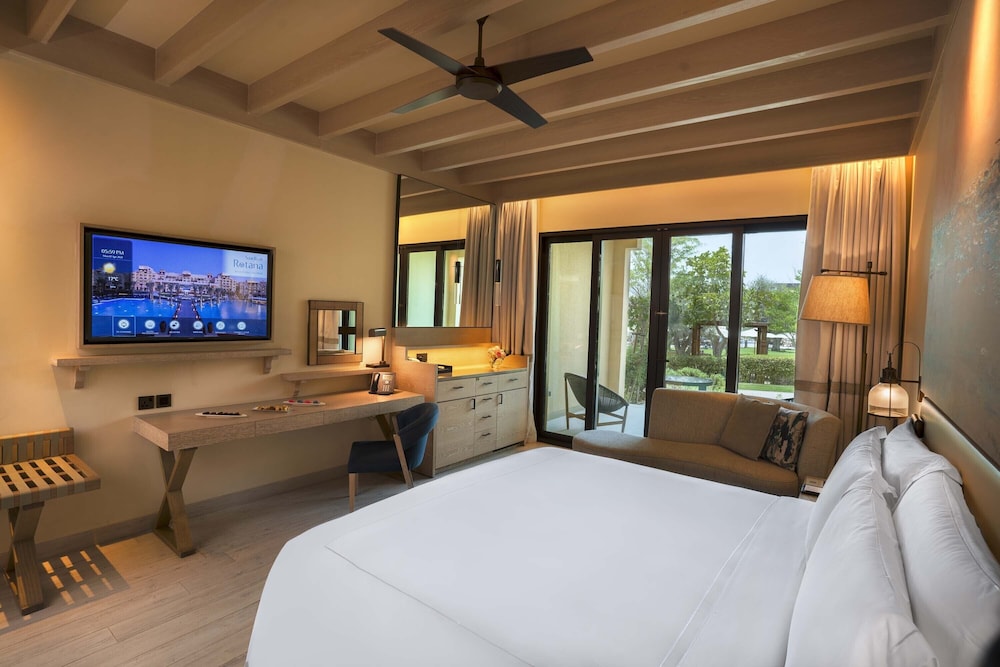 Saadiyat Rotana Resort and Villas — снимок 15