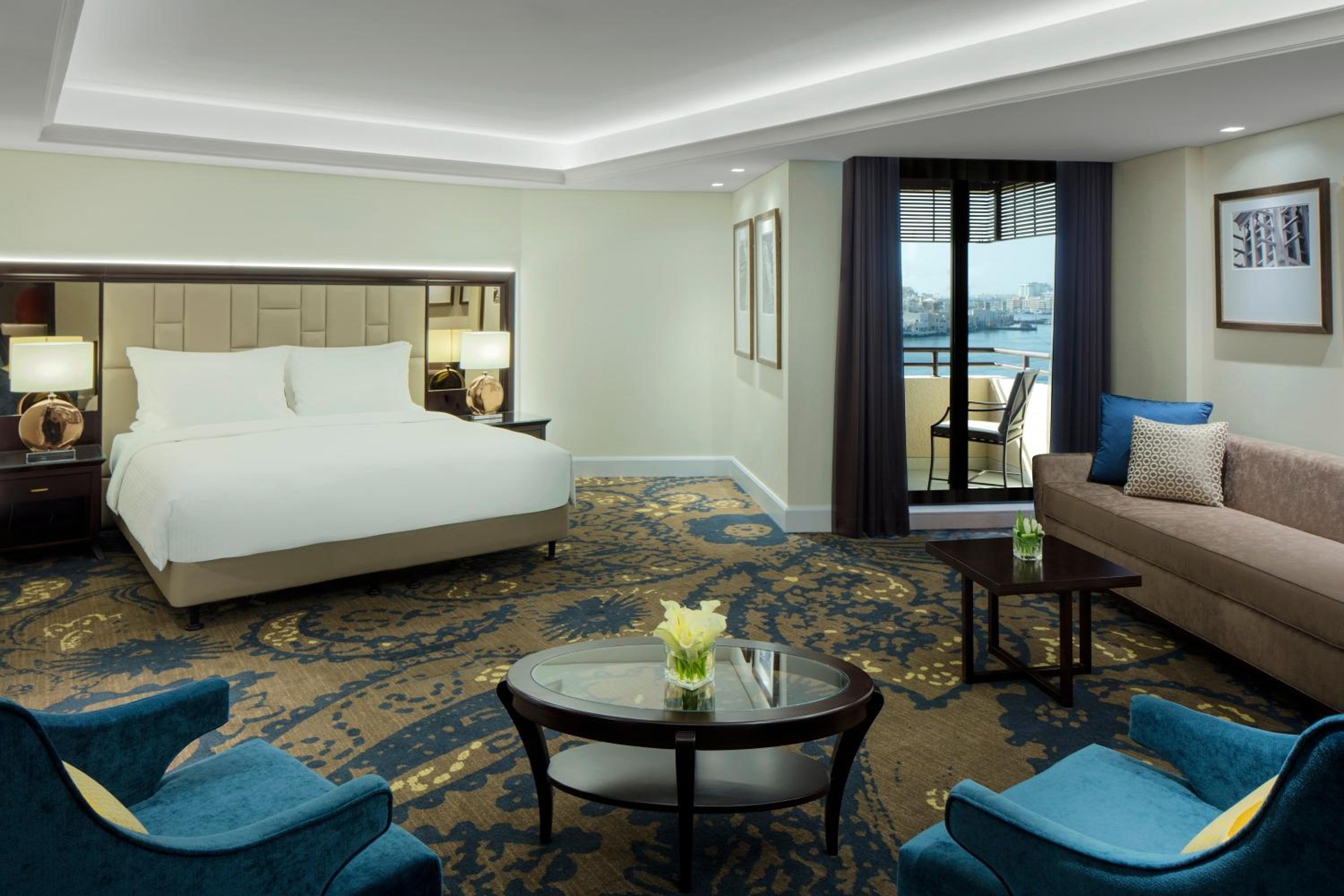 Radisson Blu Hotel, Dubai Deira Creek — снимок 2