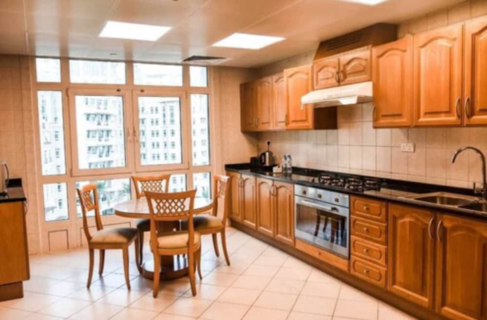 Swissôtel Al Murooj Dubai — снимок 20