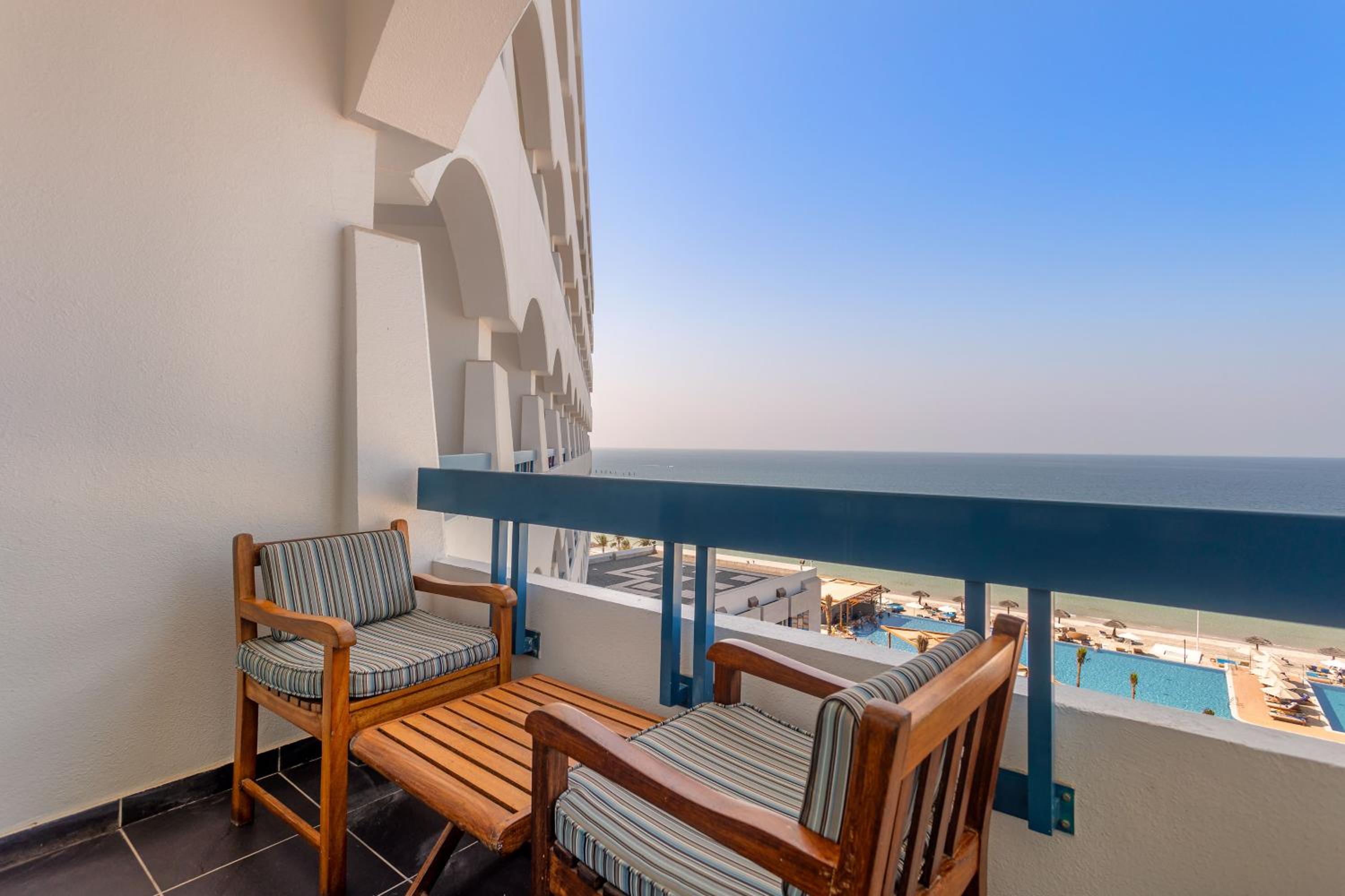 Ajman Hotel — снимок 15