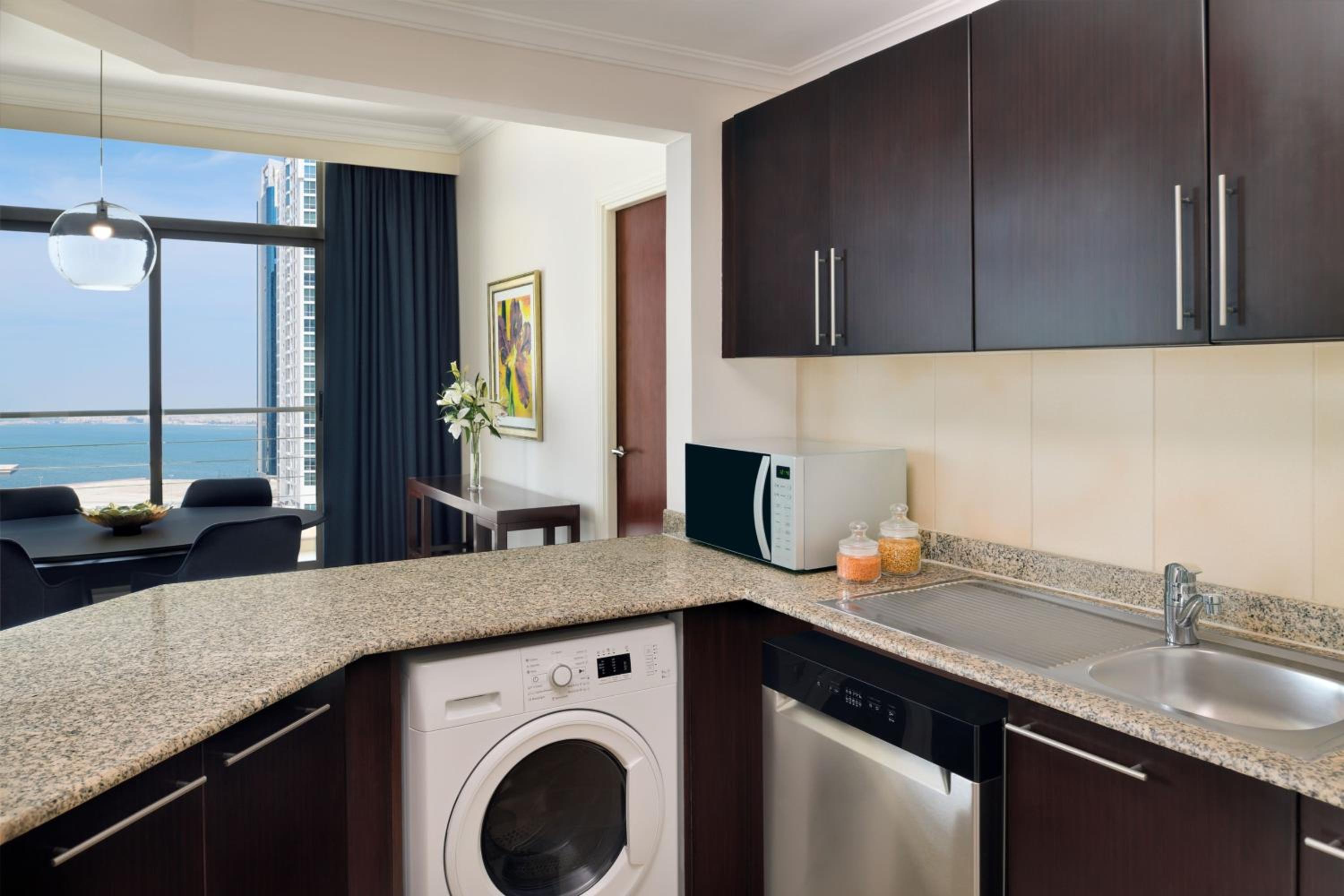 Marriott Executive Apartments Manama, Bahrain — снимок 14