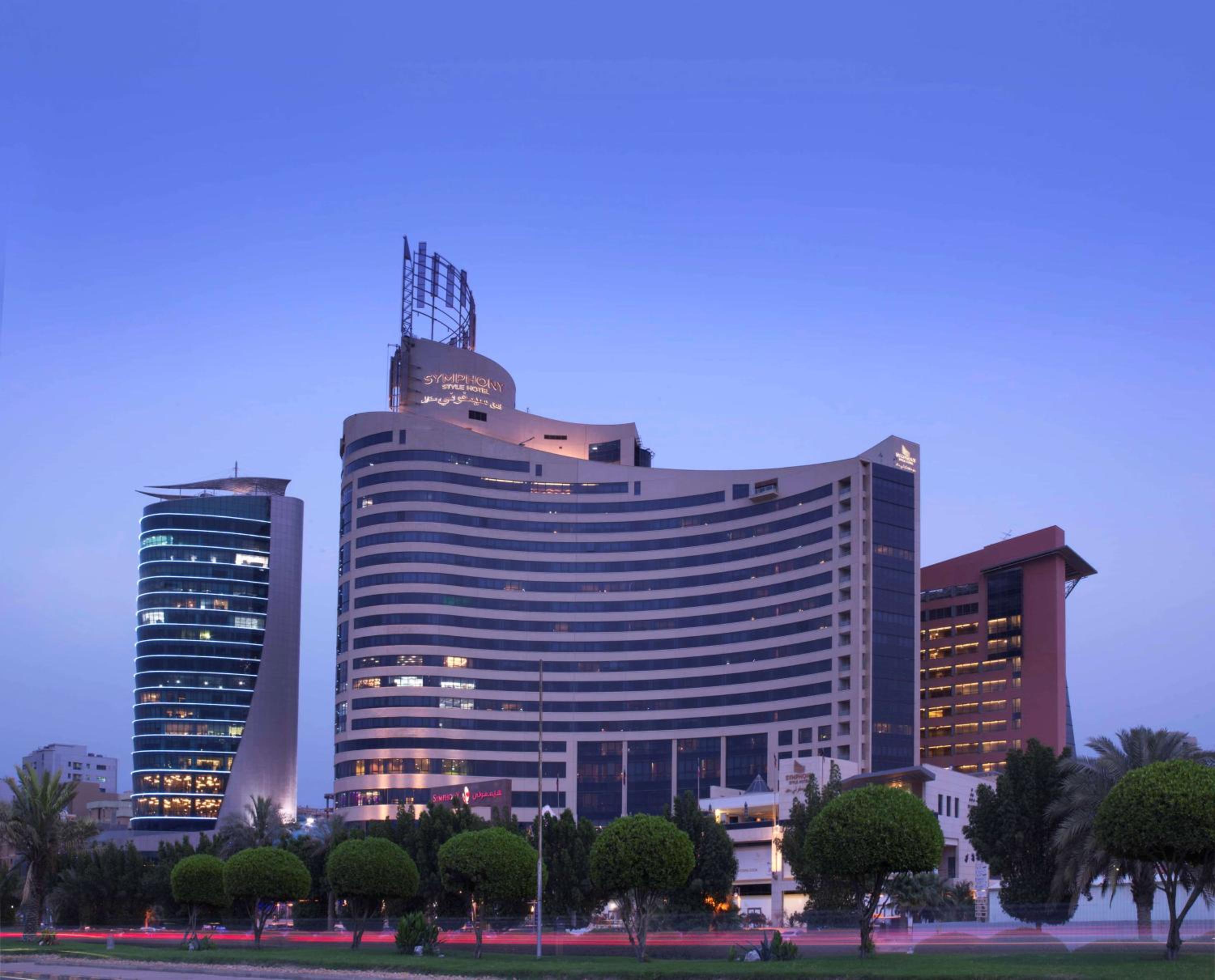 Symphony Style, Kuwait A Radisson Collection Hotel — снимок 11
