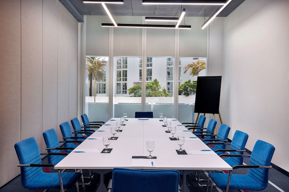 Aloft Dubai Airport, a Marriott Hotel — снимок 27