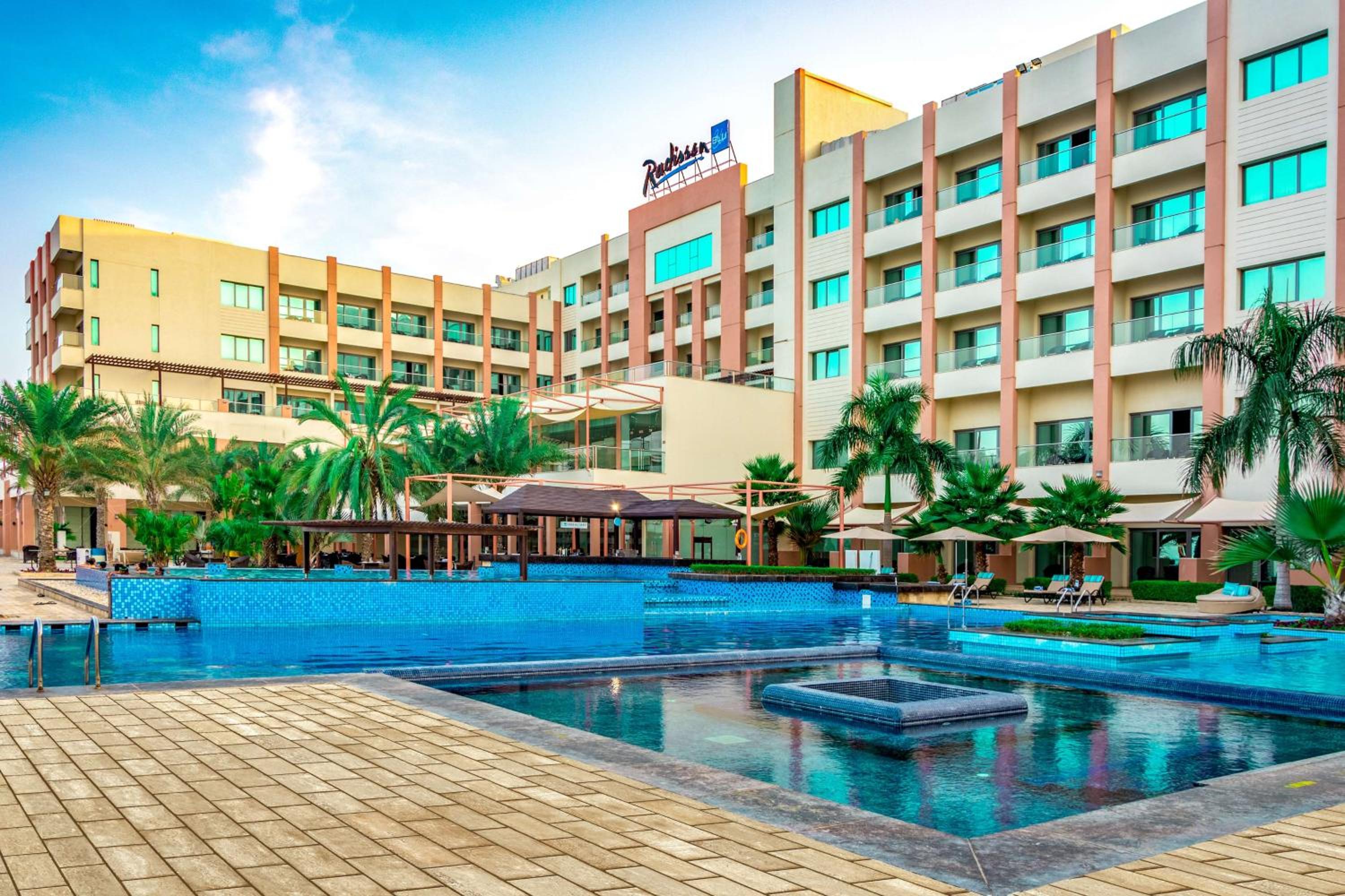 Radisson Blu Hotel, Sohar — вид курорта