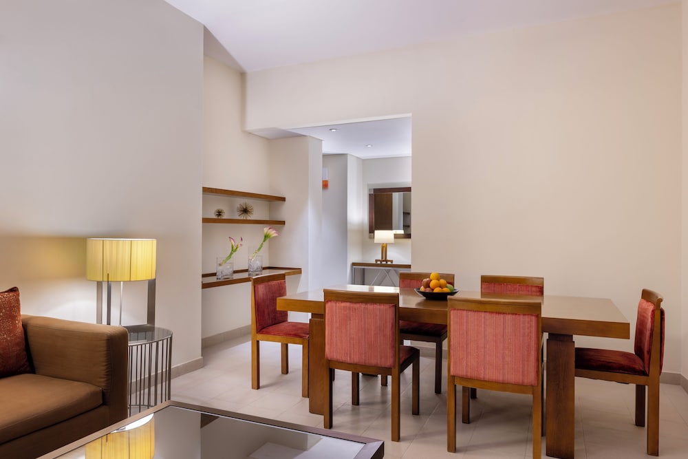Grand Millennium Al Wahda — снимок 9