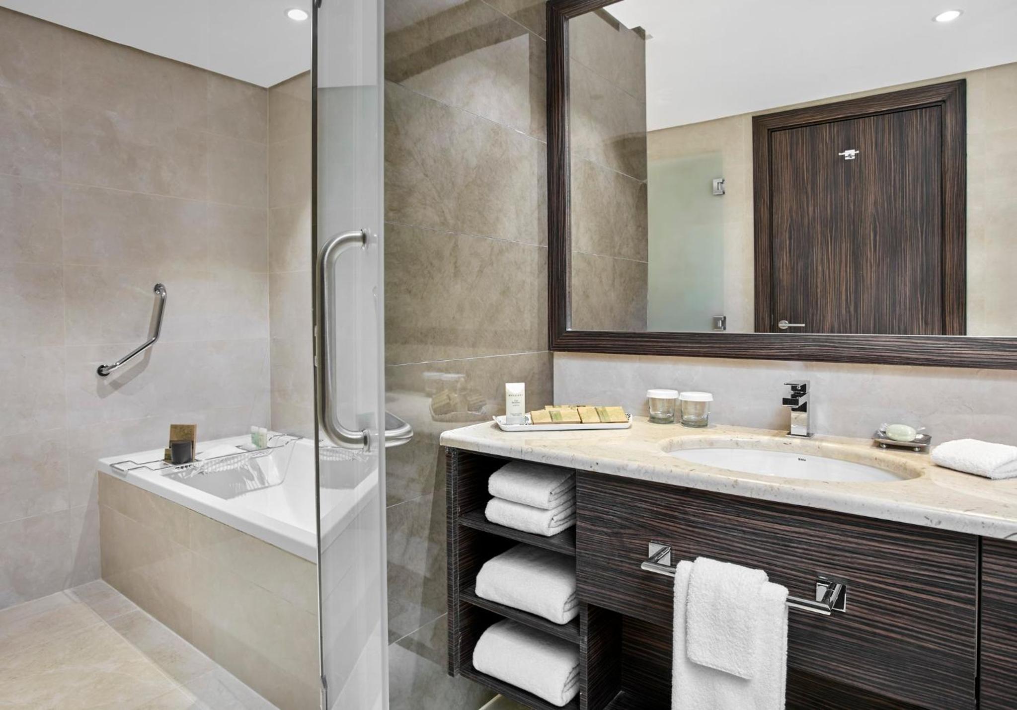 Crowne Plaza Kuwait Al Thuraya City, an IHG Hotel — снимок 5