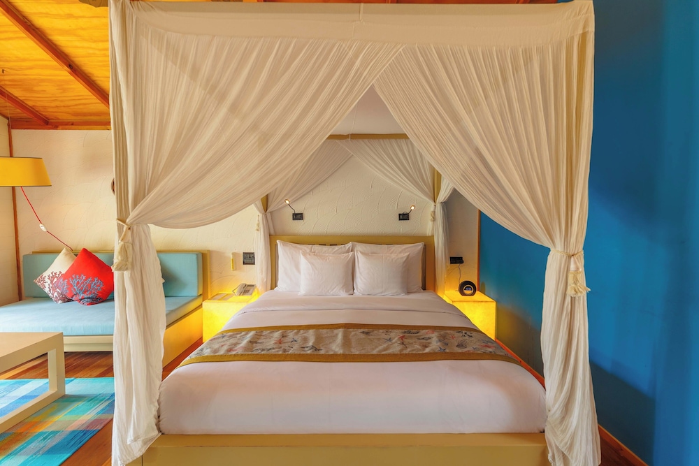 Meeru Maldives Resort Island — снимок 13