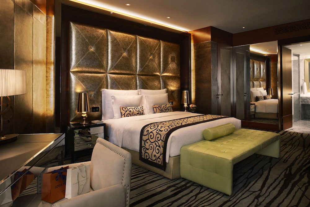 The Meydan Hotel Dubai — снимок 23