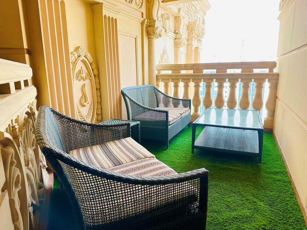 Royal Rose Hotel — снимок 21