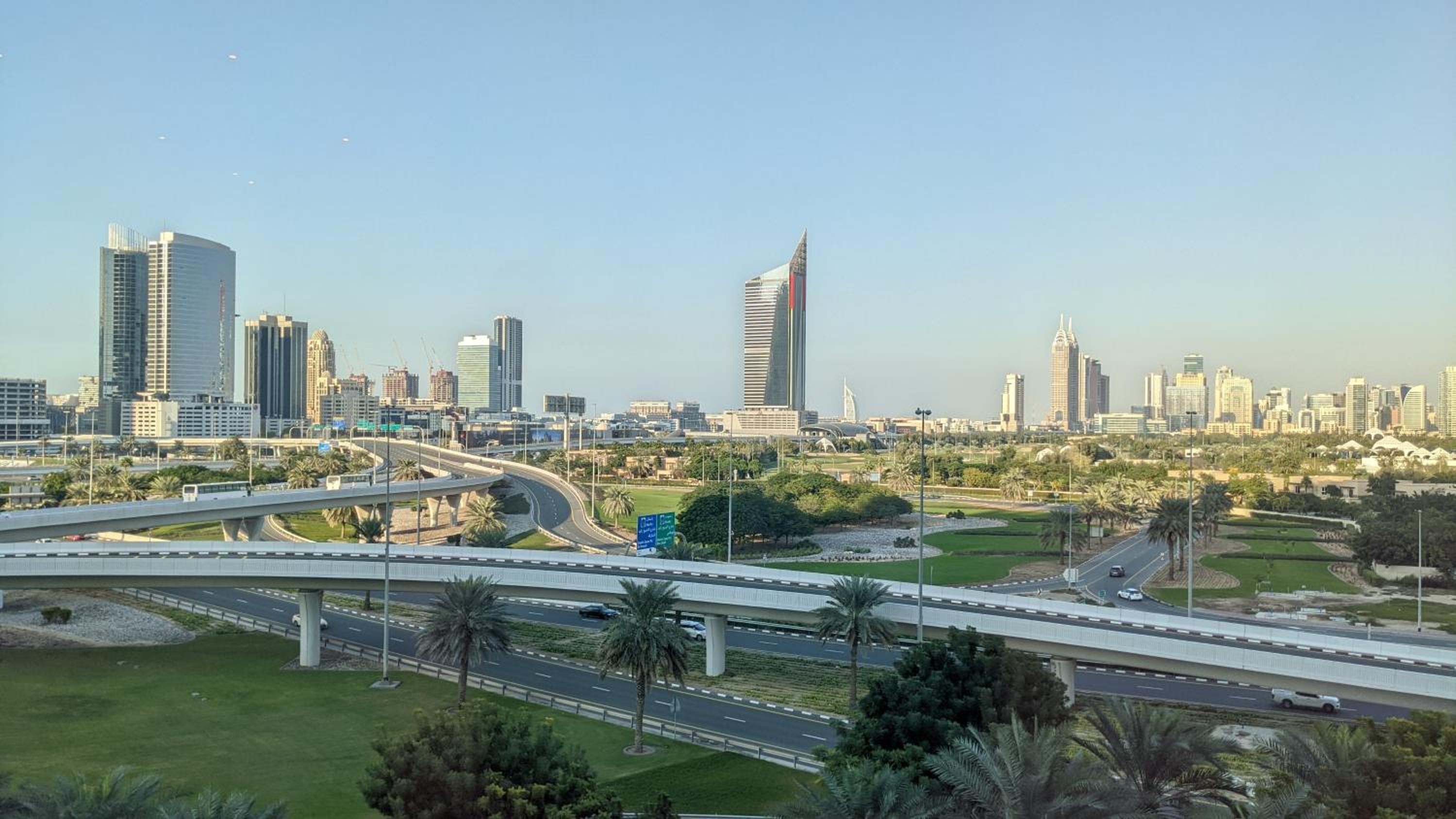 Taj Jumeirah Lakes Towers — снимок 12