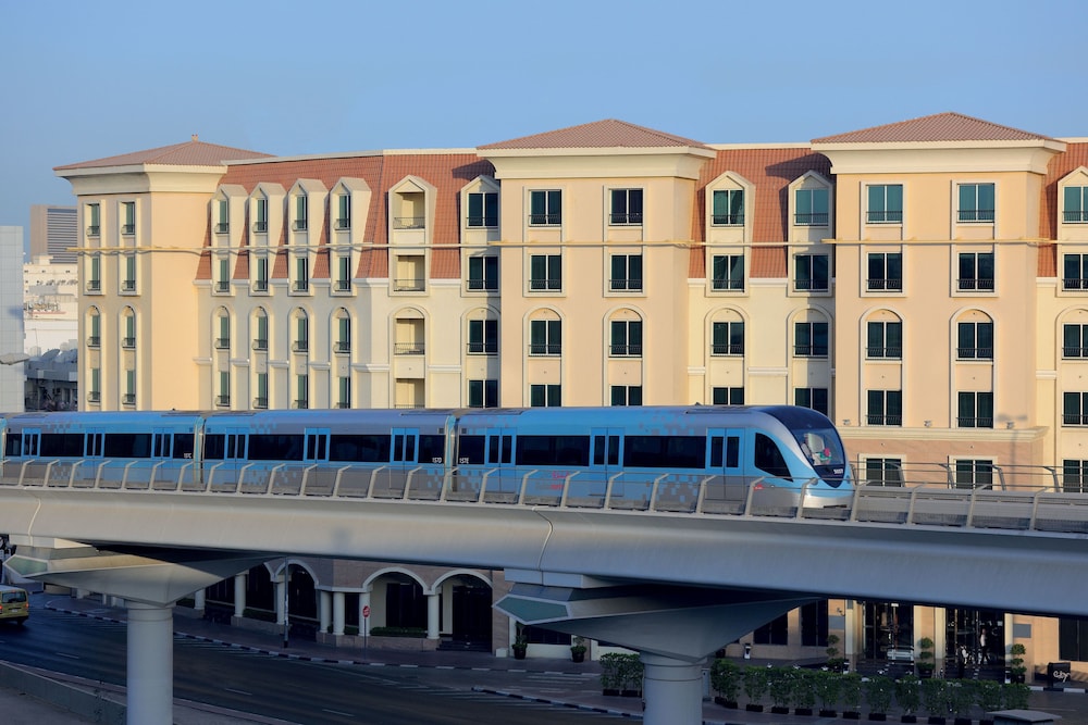 Avani Deira Dubai Hotel — снимок 2